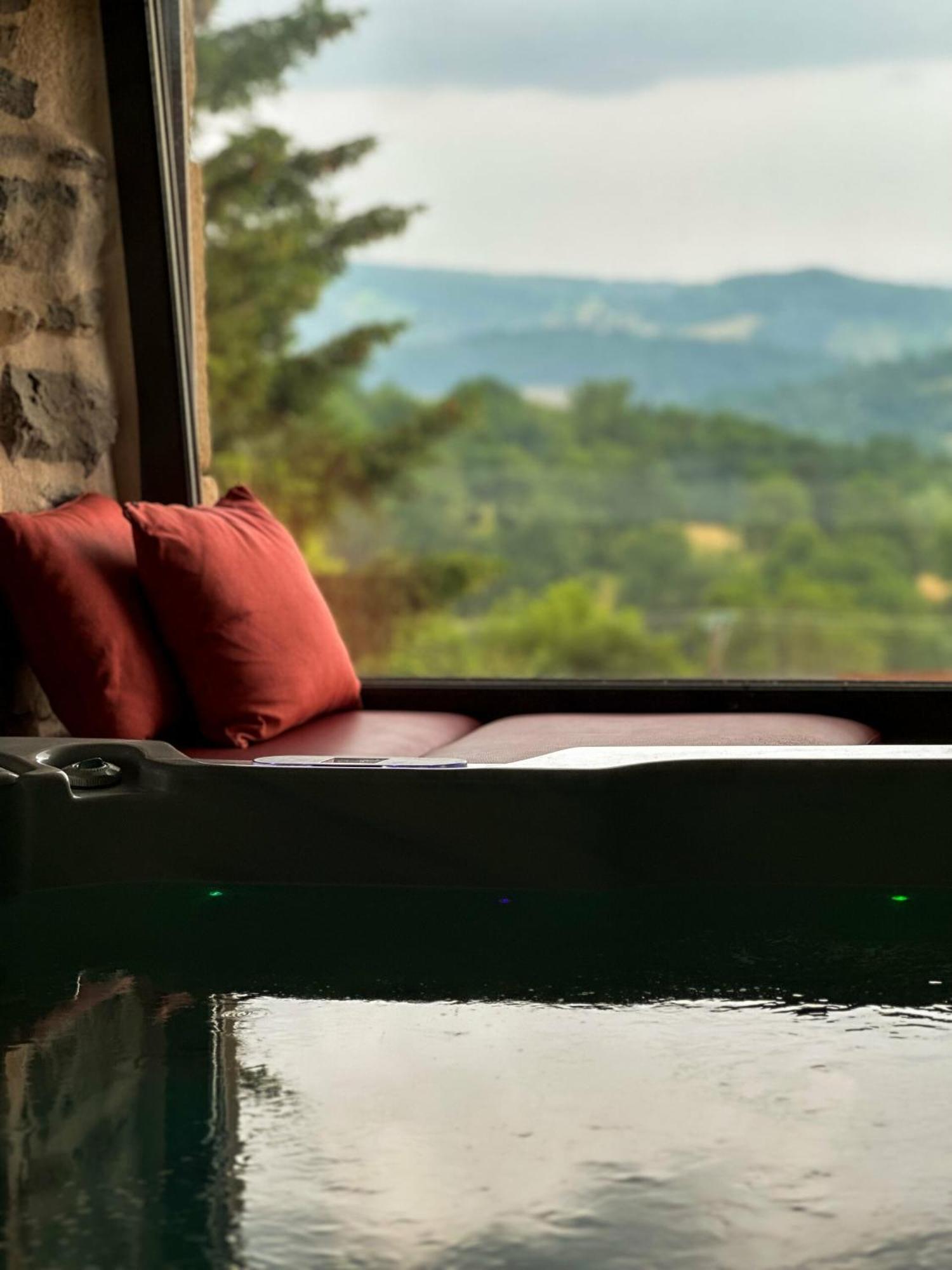 Bed and Breakfast La Ferme Du Bien-Etre Saint-Julien-Chapteuil Esterno foto