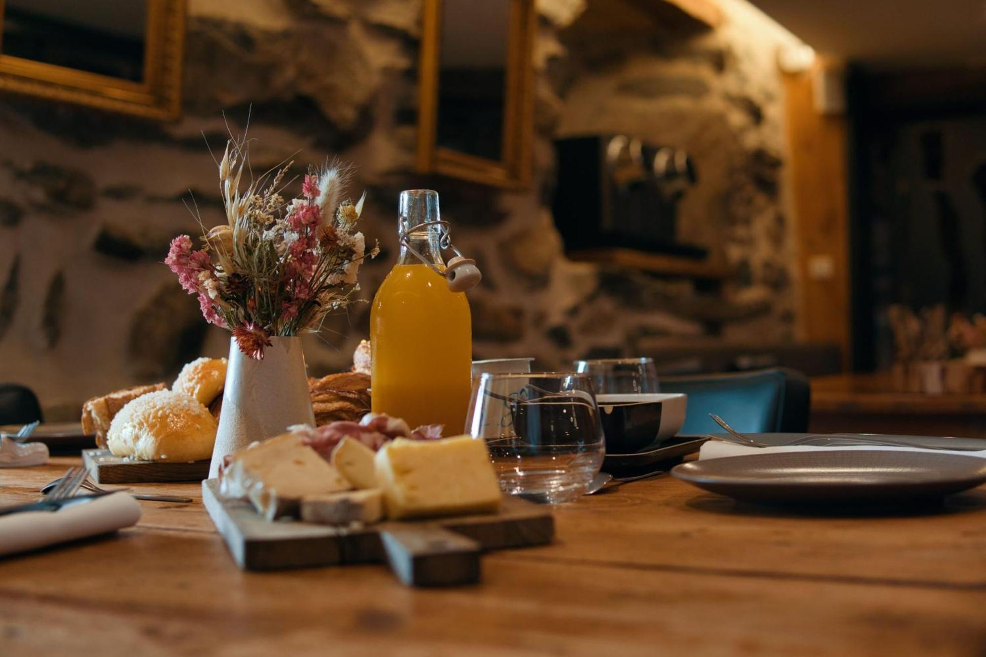 Bed and Breakfast La Ferme Du Bien-Etre Saint-Julien-Chapteuil Esterno foto