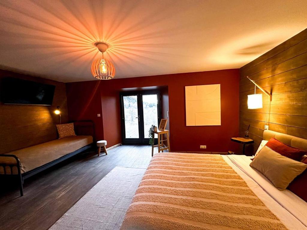 Bed and Breakfast La Ferme Du Bien-Etre Saint-Julien-Chapteuil Esterno foto